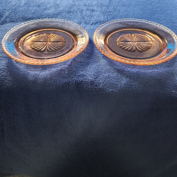 (2) Vintage 10" Pink Depression Glass Dinner Plates - Picture 2 of 4